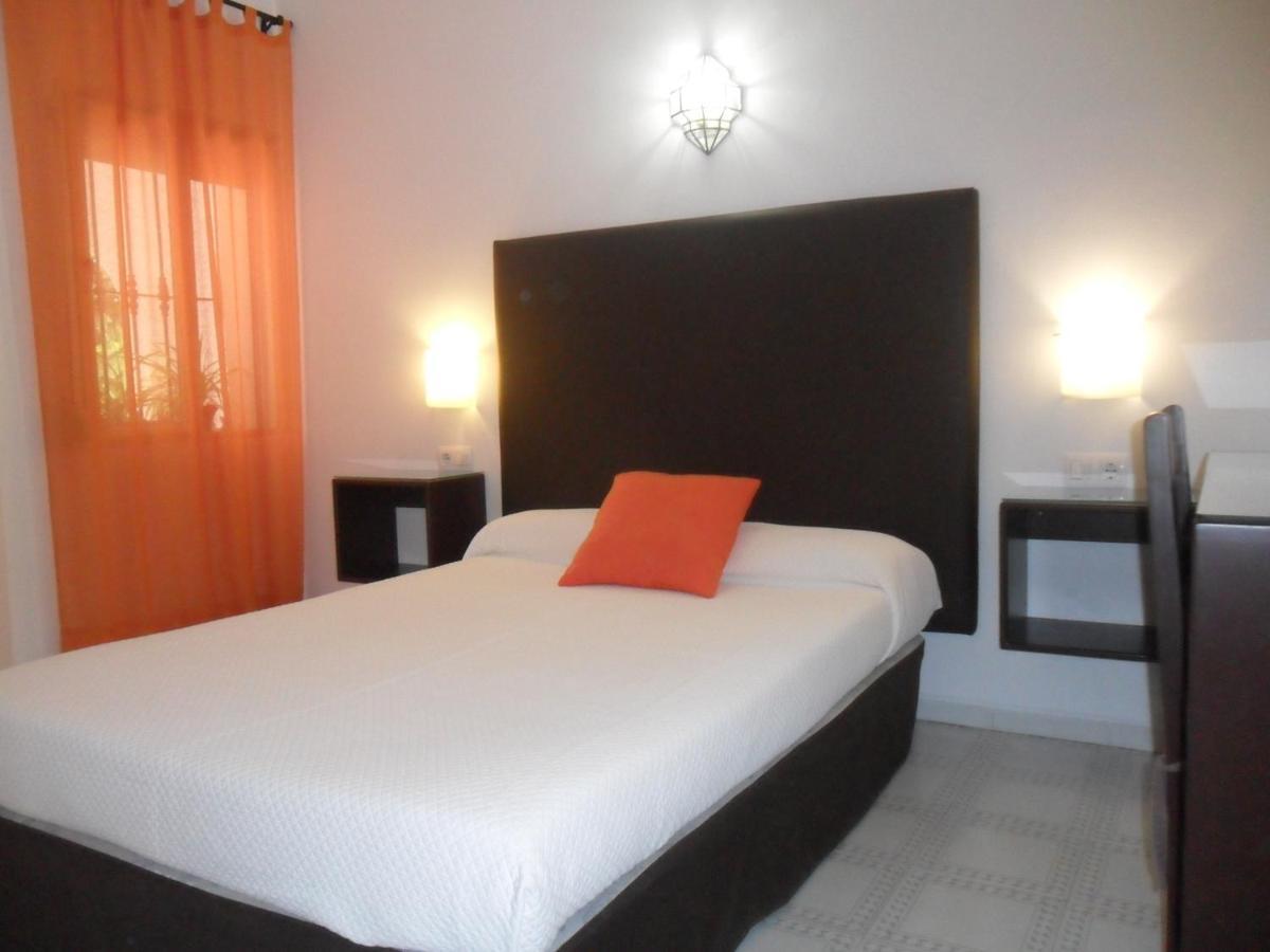 Hostal El Capi Zahora Habitación foto